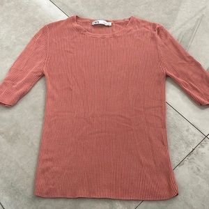 Zara short sleeve rose top. Size L